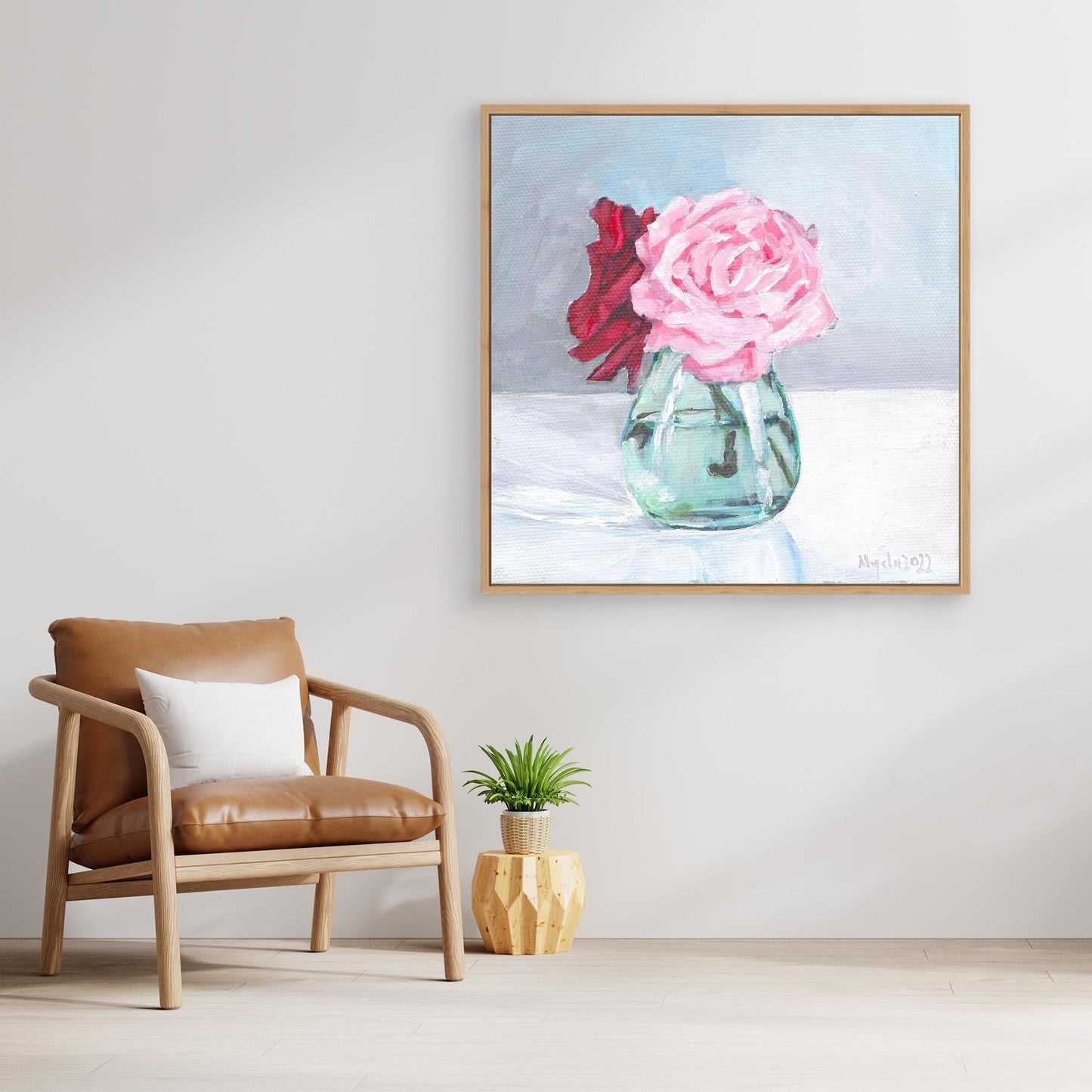 Pink and red rose in vase